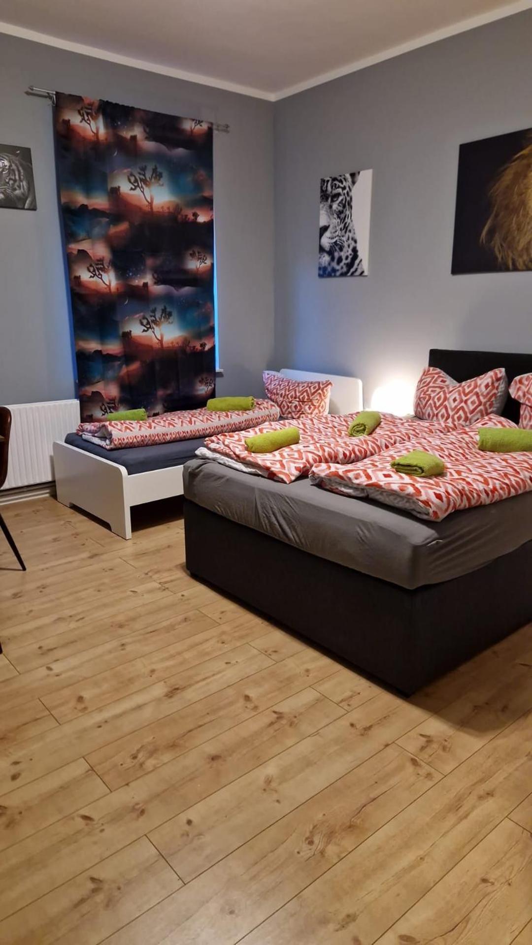 Apartment 10 1og r *